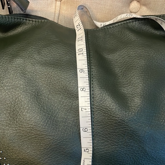 ⚡️PRICE DROP ⚡️Kilamal Hobo bag - Picture 5 of 9